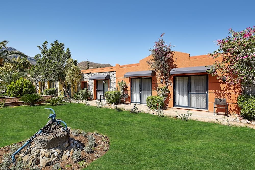 Fİ Light Solto Butik Plaj - Image 1