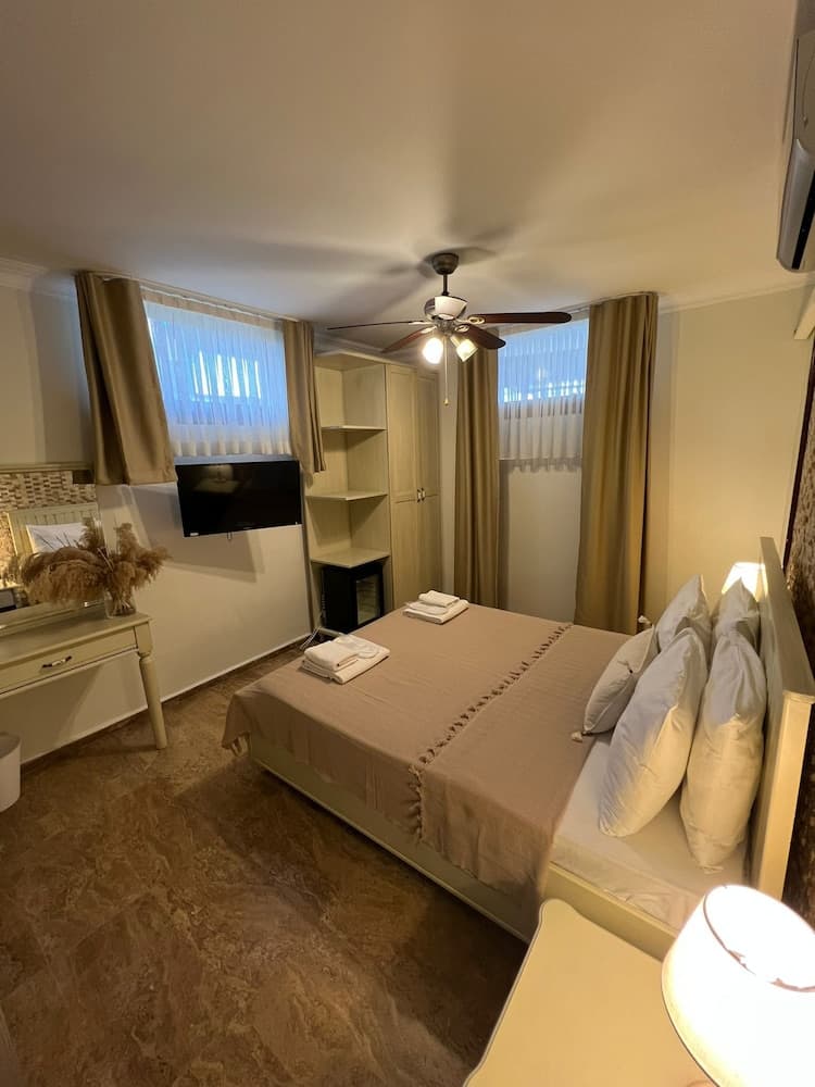 Cunda Paradise Otel - Image 3