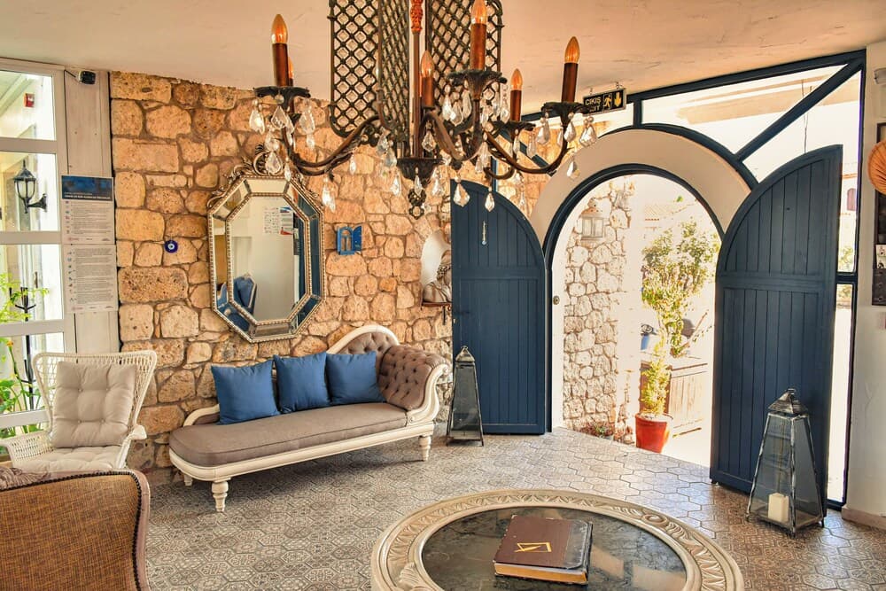 Bay C Otel - Image 4