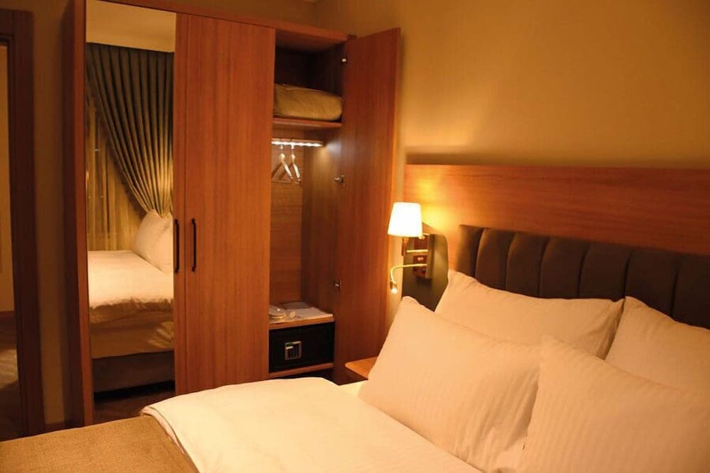 Ak Life Otel & Suit - Image 4