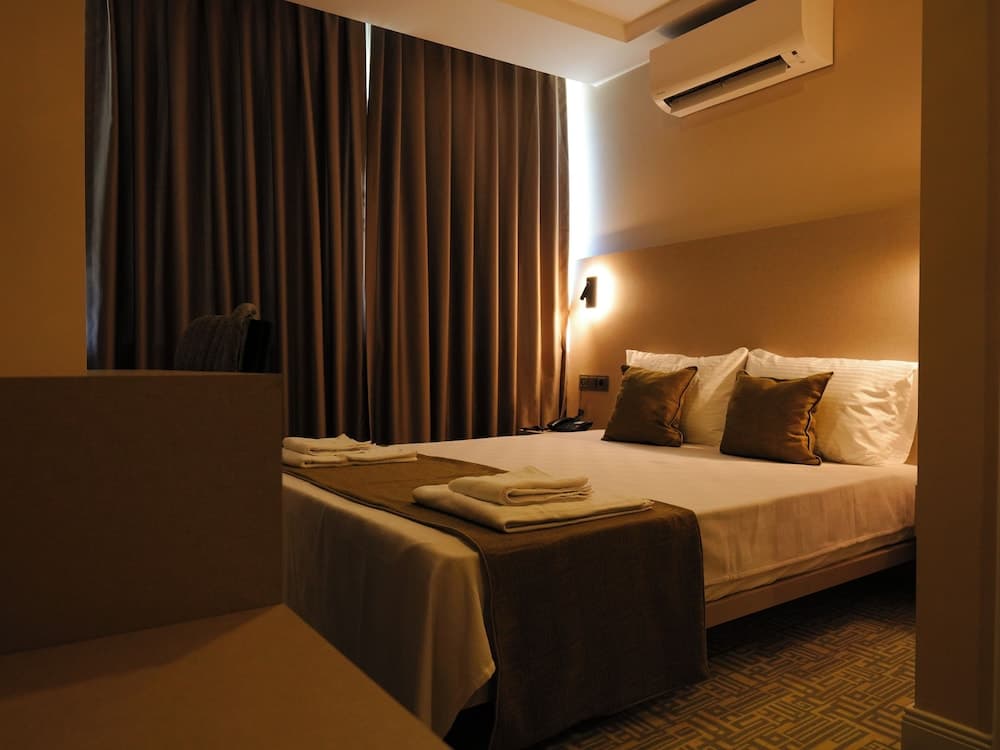 Bonnie City Hotel - Image 3