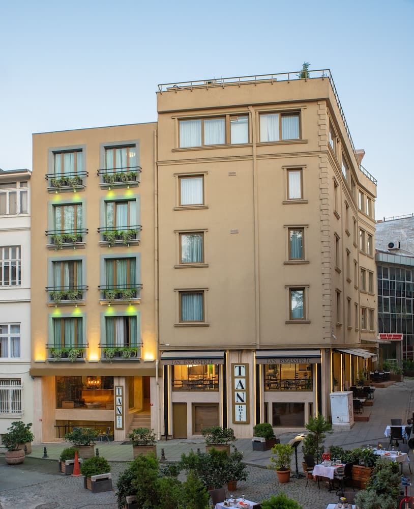 Tan Otel - Özel Sınıf fotoğrafı