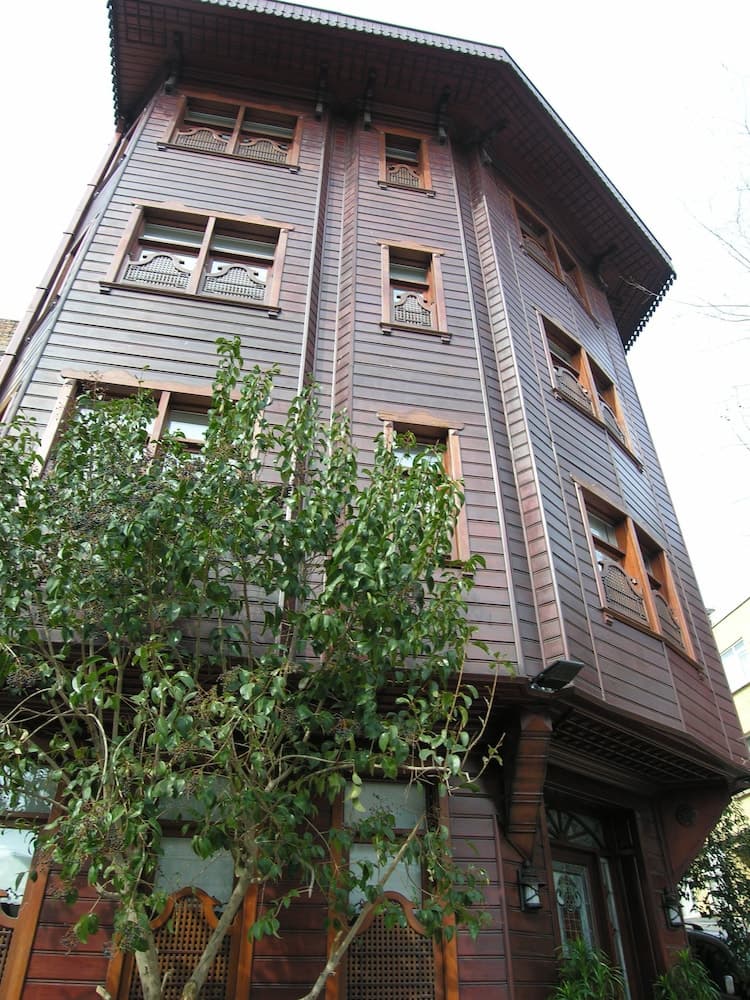 Emine Sultan Otel - Image 1