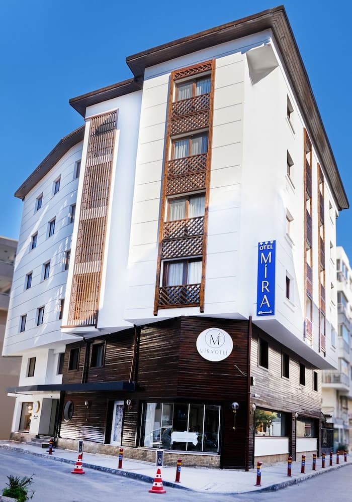 Mira Otel Alsancak - Image 1