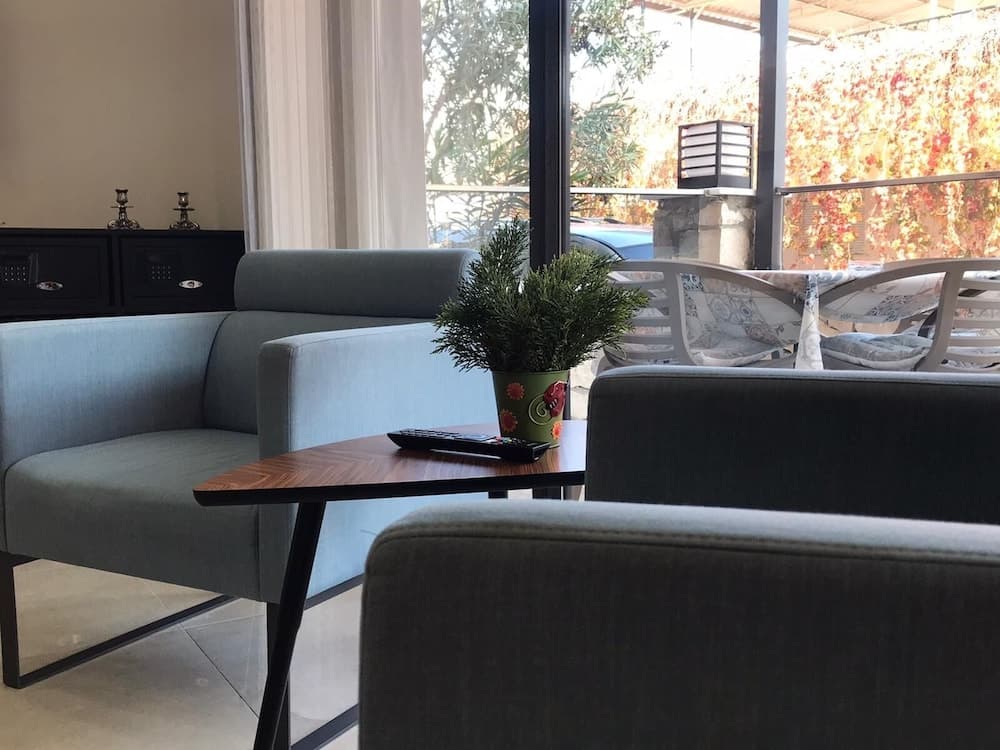 Akbuk Tas Otel - Image 3