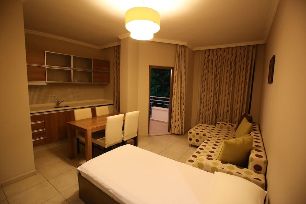 Melissa Moment Apart - Image 3