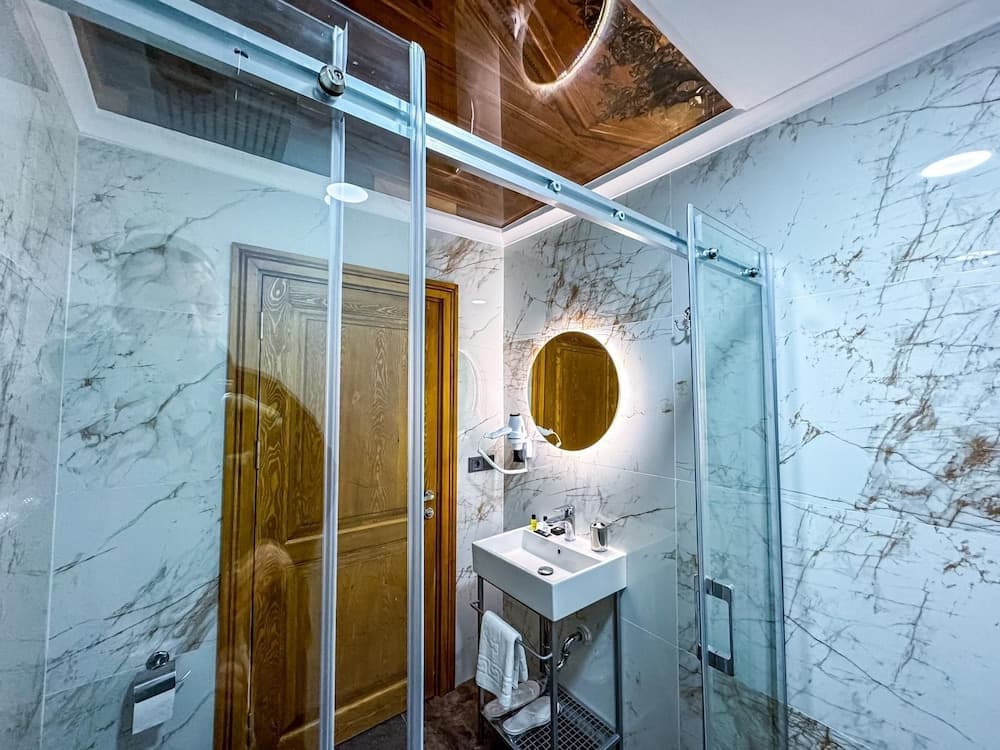 Elmira Pera Otel Spa - Image 4