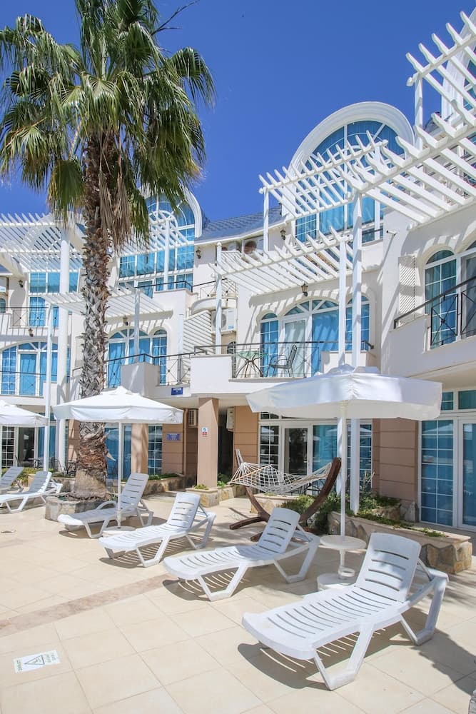 Seahorse Deluxe Otel - Image 1