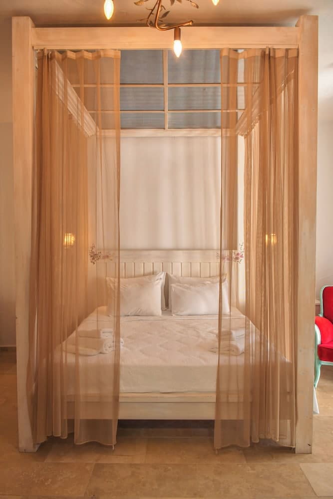 Bay C Otel - Image 3