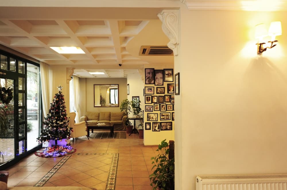 Üstün Otel Alsancak - Image 4