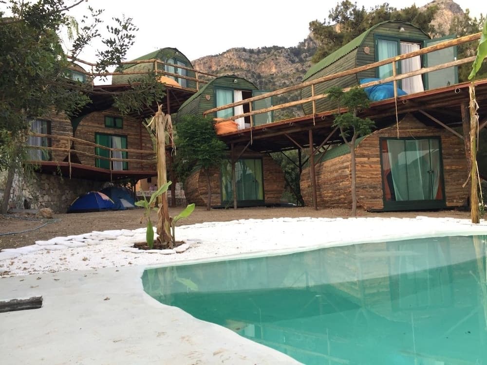 Mandala Camping - Adults Only - Image 1