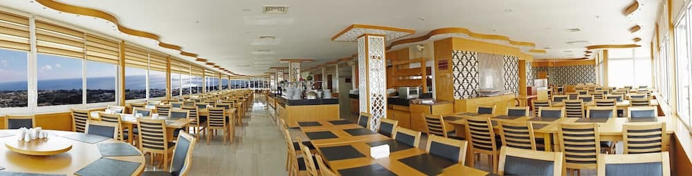 Ilkbal Deluxe Otel & Spa - Image 2