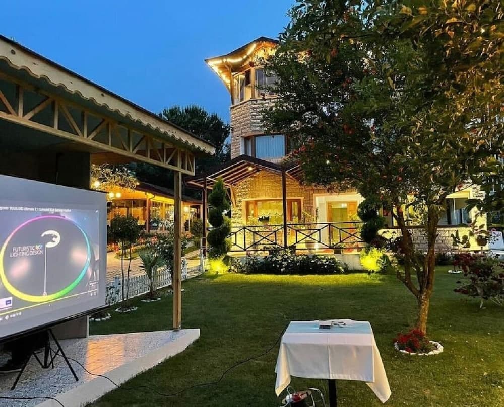 Kartepe Köşkü - Image 1