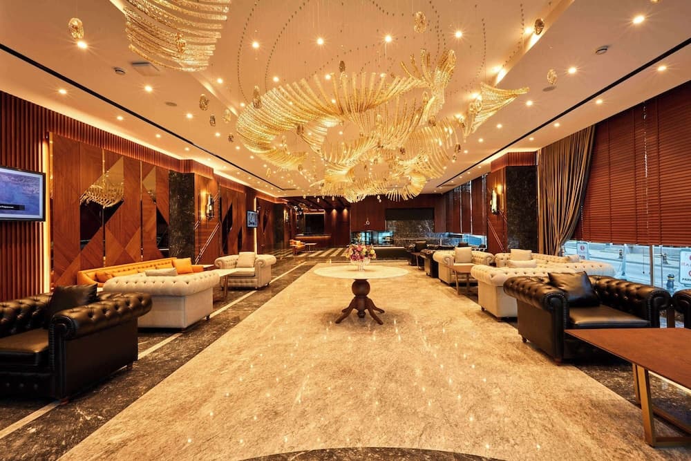 Ramada by Wyndham İstanbul Ümraniye - Image 2