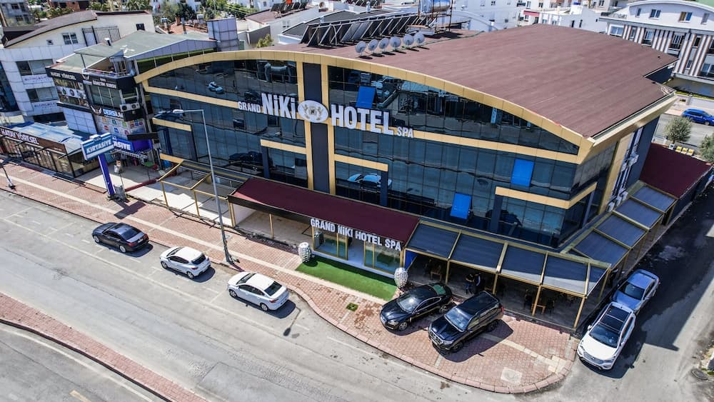 Grand Niki Otel & Spa - Image 1