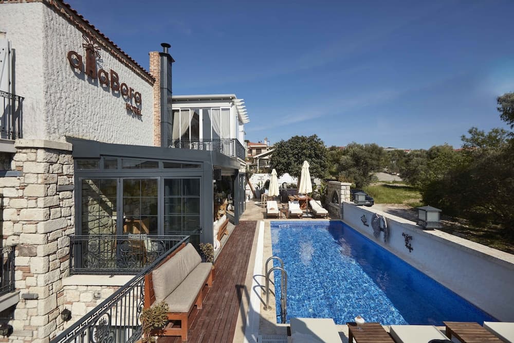 AlaBora Otel - Alaçatı - Image 4