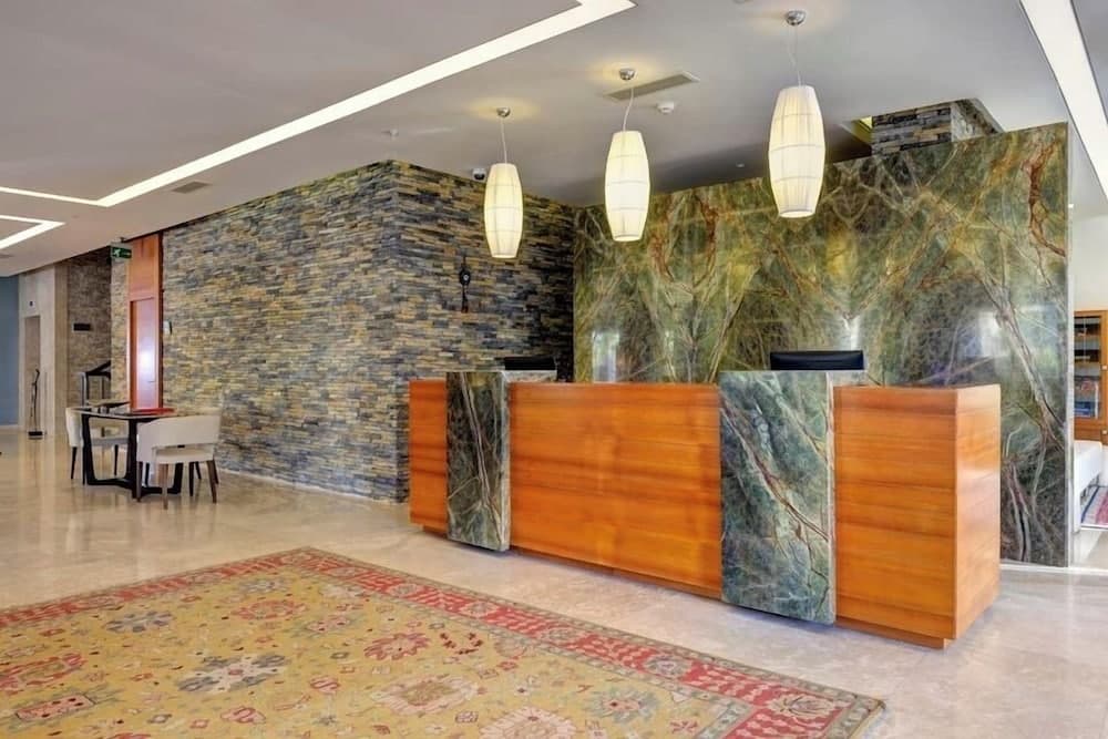 SUNDANCE SUITES OTEL - Image 2