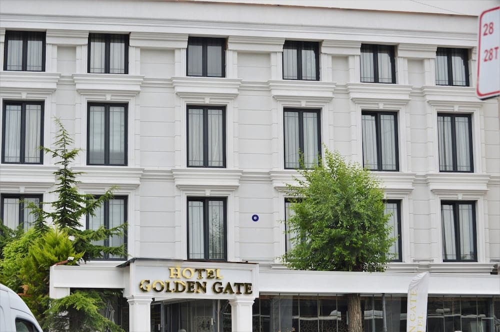 Goldengate Otel - Image 1