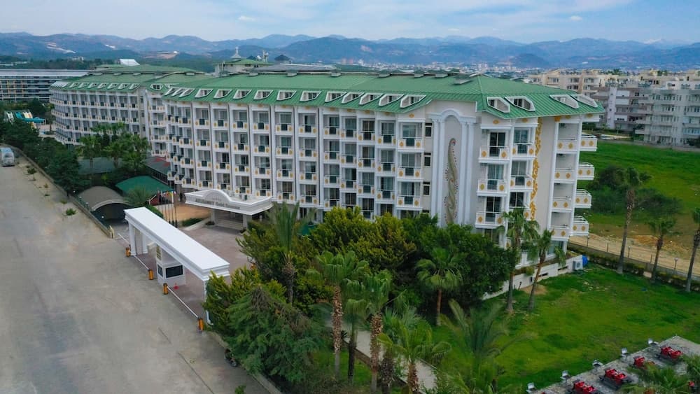 Aydinbey Gold Dreams - All Inclusive - Image 1