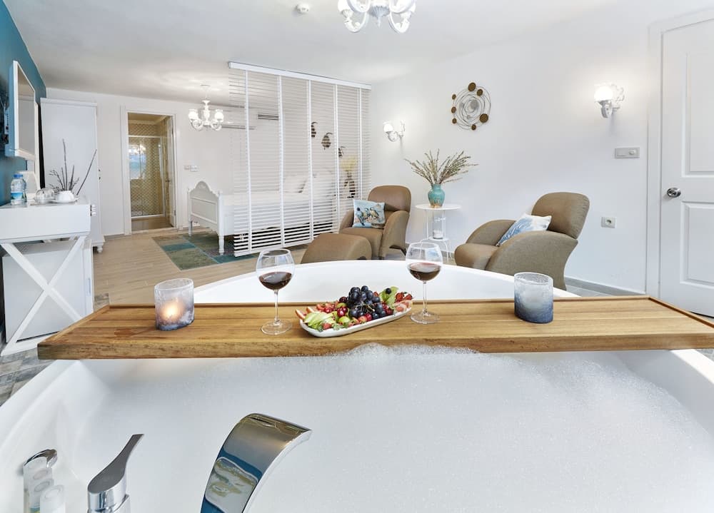 Göbene Alaçatı - Image 3