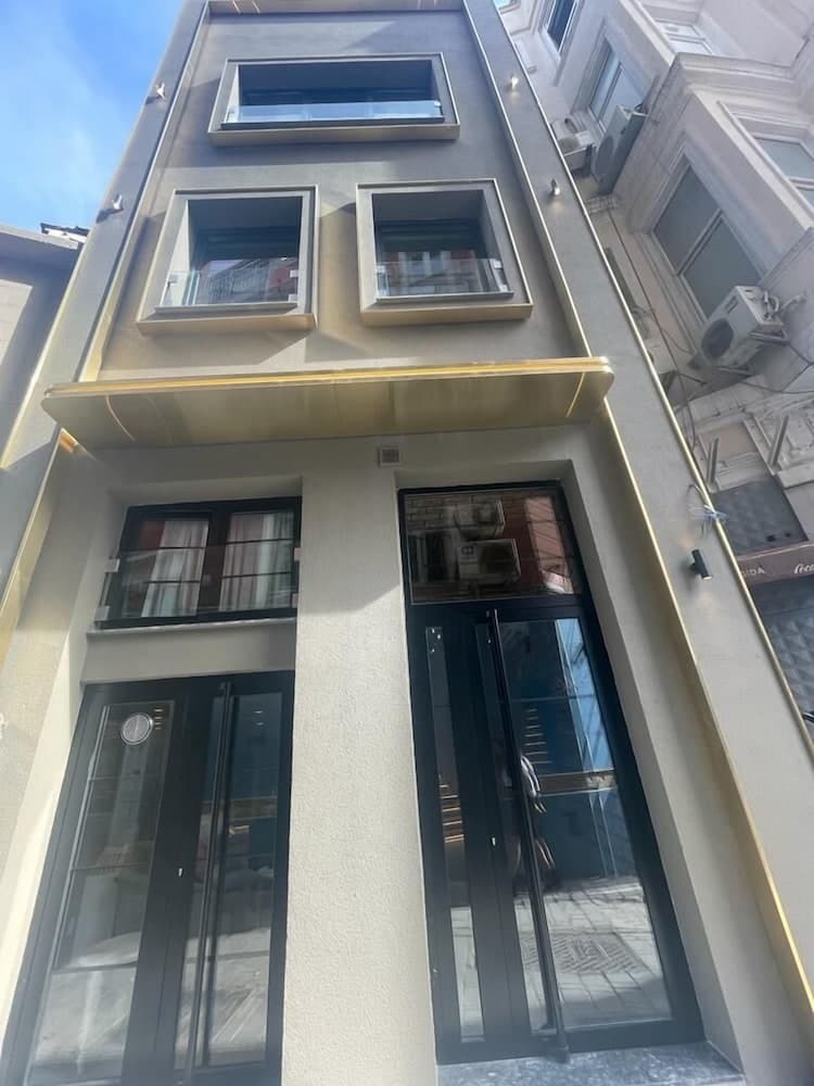 Palazzo Suit Karaköy - Image 4