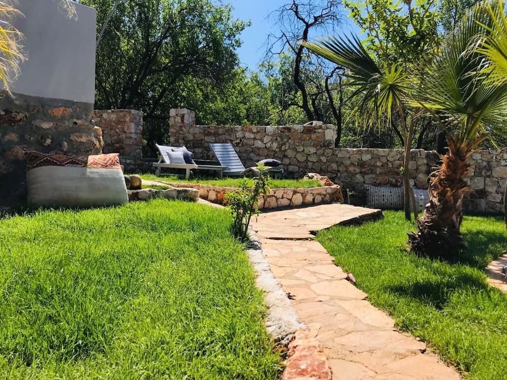 Kale Lodge - Adults Only - Image 1