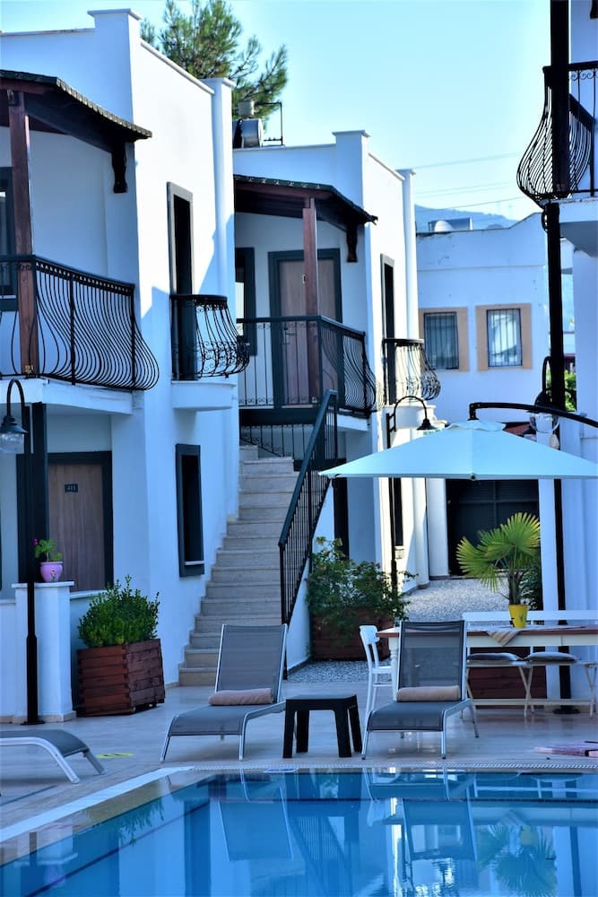 Modern Life Bodrum Otel - Image 2