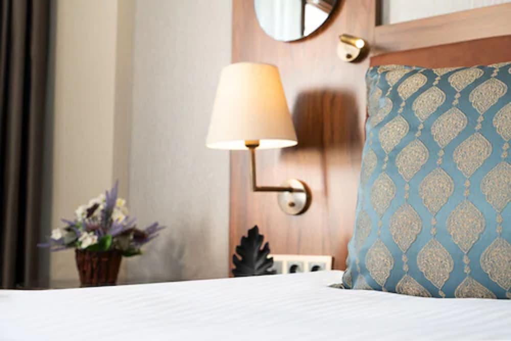 Grand Sirkeci Otel - Image 2