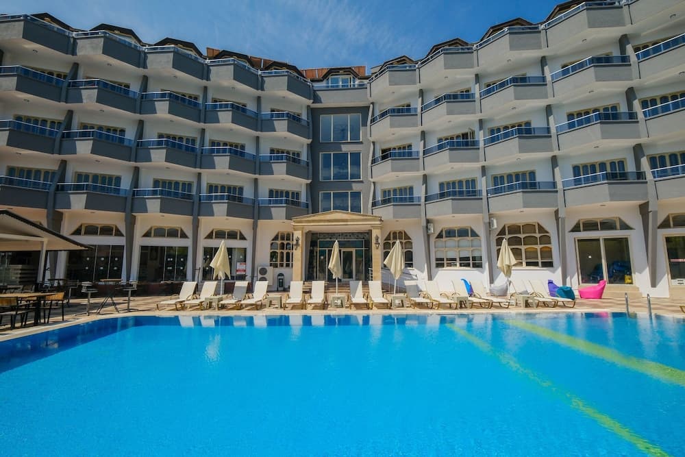 Selen Otel Icmeler fotoğrafı