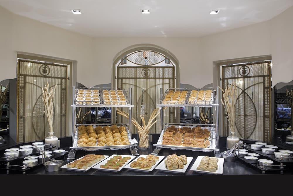 Crowne Plaza İstanbul - Eski Şehir by IHG - Image 3