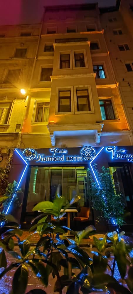 Taksim Diamond Hotel - Image 4