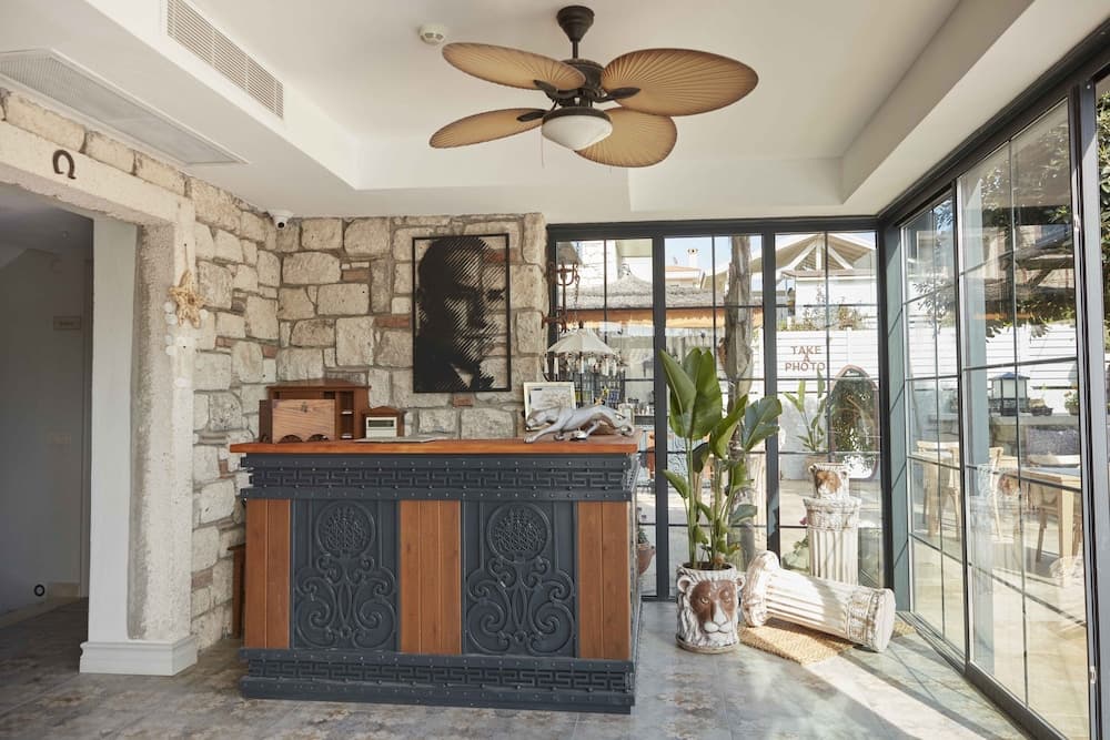 AlaBora Otel - Alaçatı - Image 2