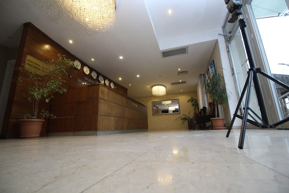 Vali Erdogan Konuk Evi Hitit Otel - Image 3