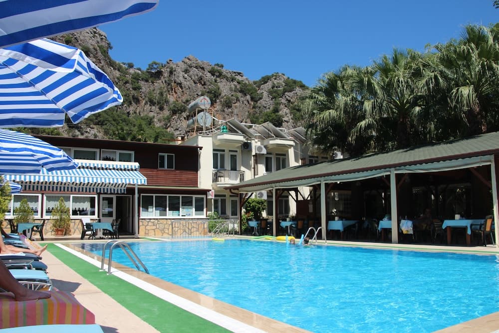 Canada Otel & Bungalovlar - Image 2