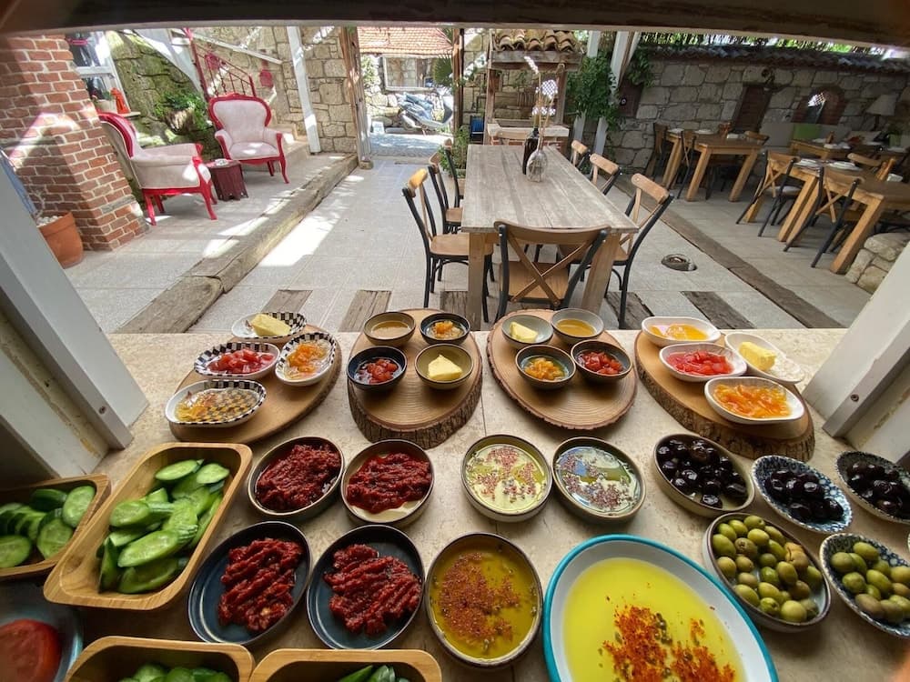 Filizce Alacati - Image 1