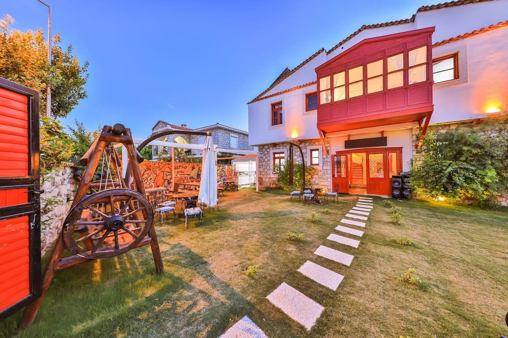 Mon Amour Alacati - Image 1