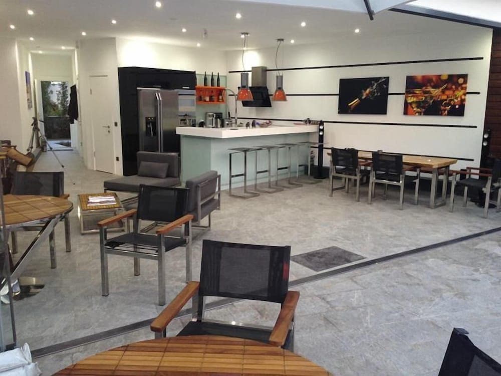 Yahsi's Yahsi Resort Aparts - Image 1