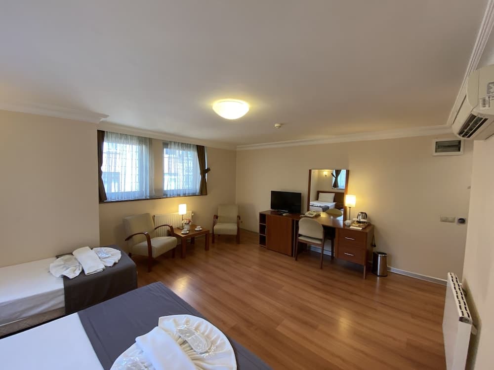 Triada Otel Gayrettepe - Image 2