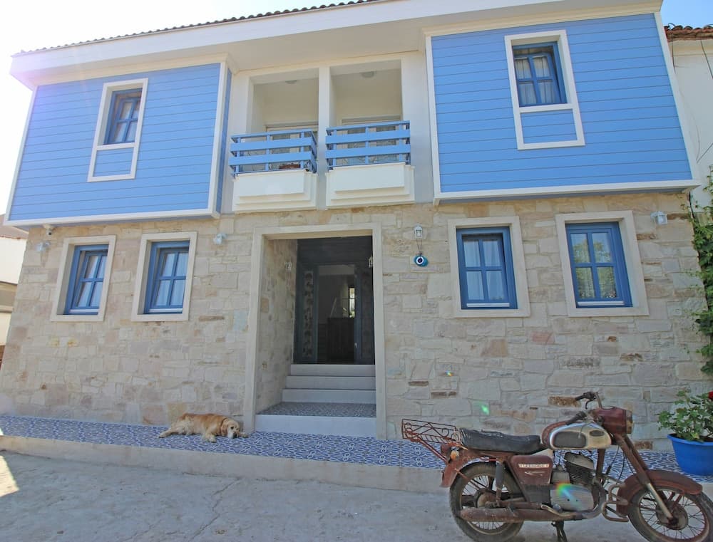 Sardunya Otel - Image 1