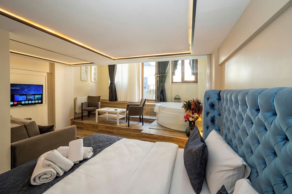 Aiza Suites - Image 3