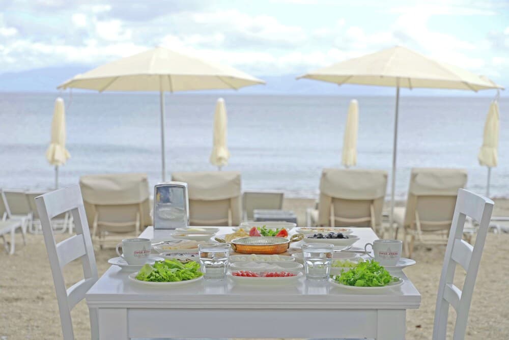 Ömer Aybak Plaj Oteli fotoğrafı