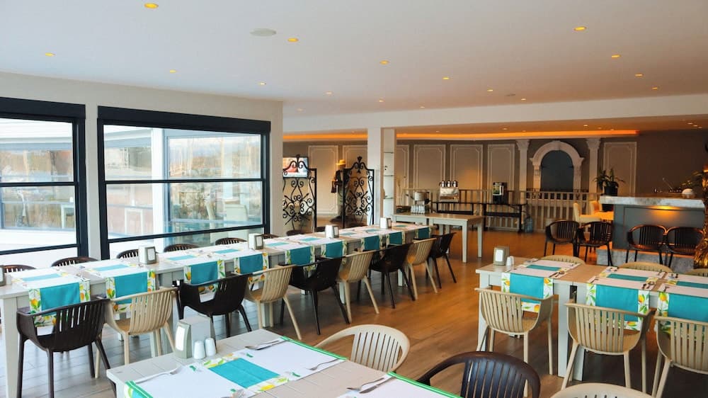 Grand Ata Park Otel - Image 2