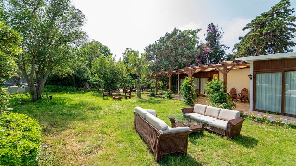 Almina Garden Butik - Yetişkinler İçin fotoğrafı