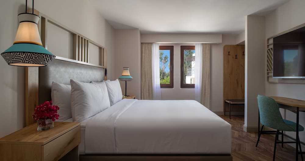 DoubleTree by Hilton Bodrum Isil Club Resort - ULTRA HER ŞEY DAHIL - Image 4