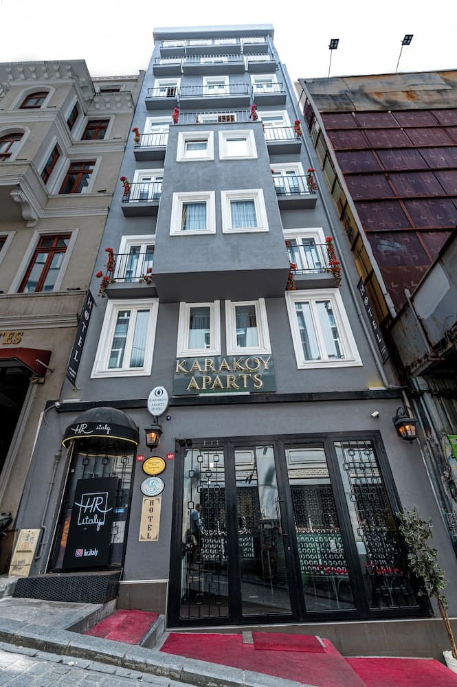 Karakoy Aparts Otel - Image 1