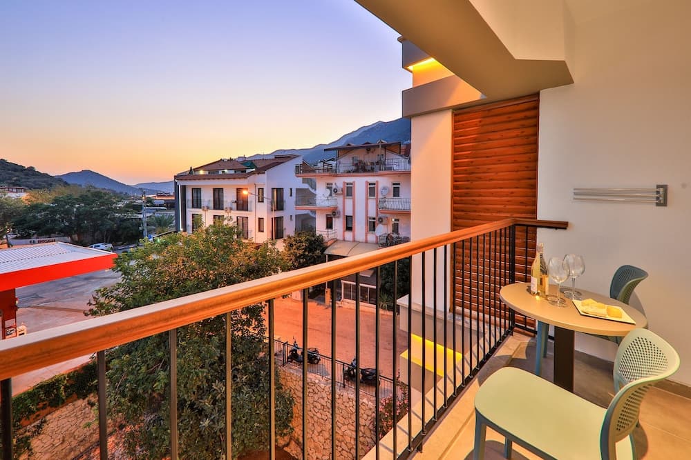 Neva Boutique Otel - Image 1