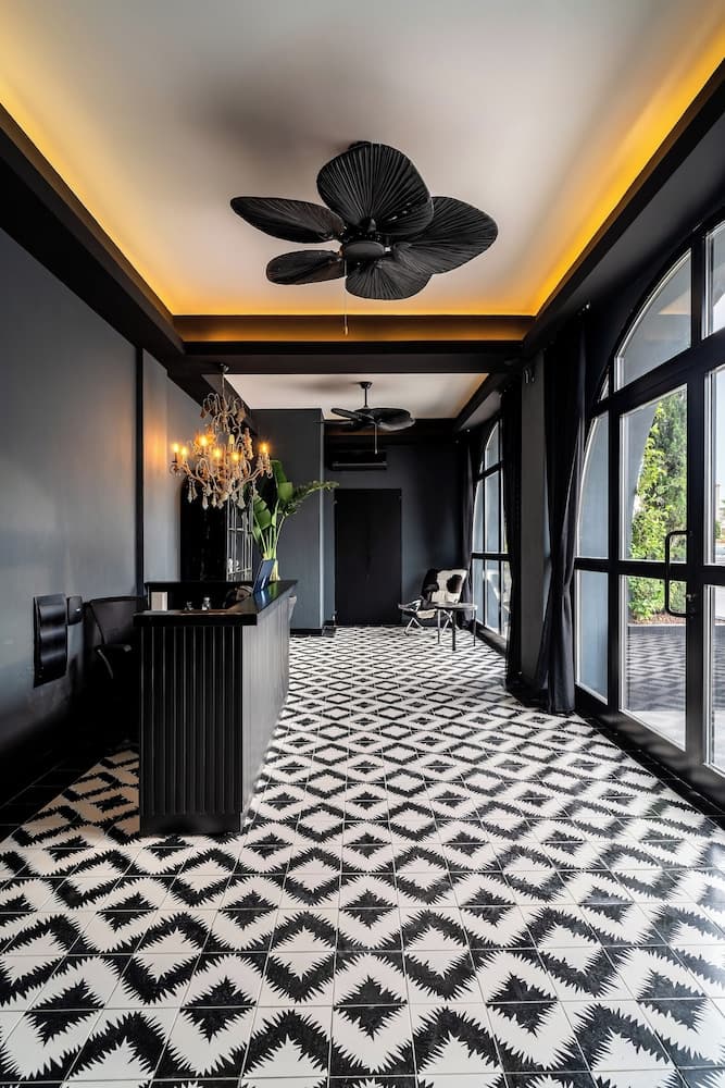 The Local House Alaçatı - Image 2