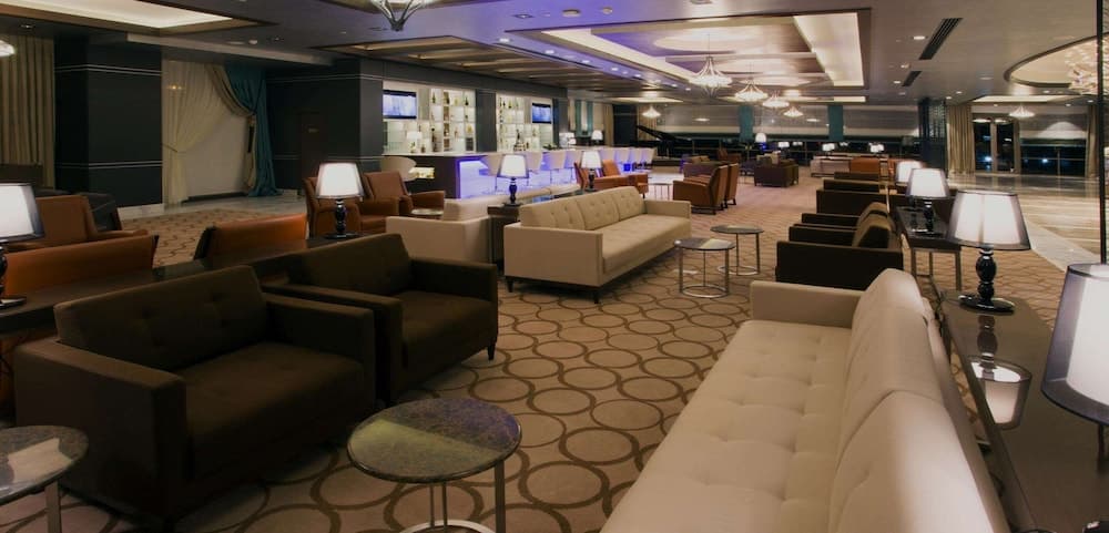 Grand Harilton Hotel - Image 2