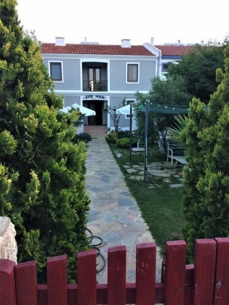 Ege Han Otel - Image 1