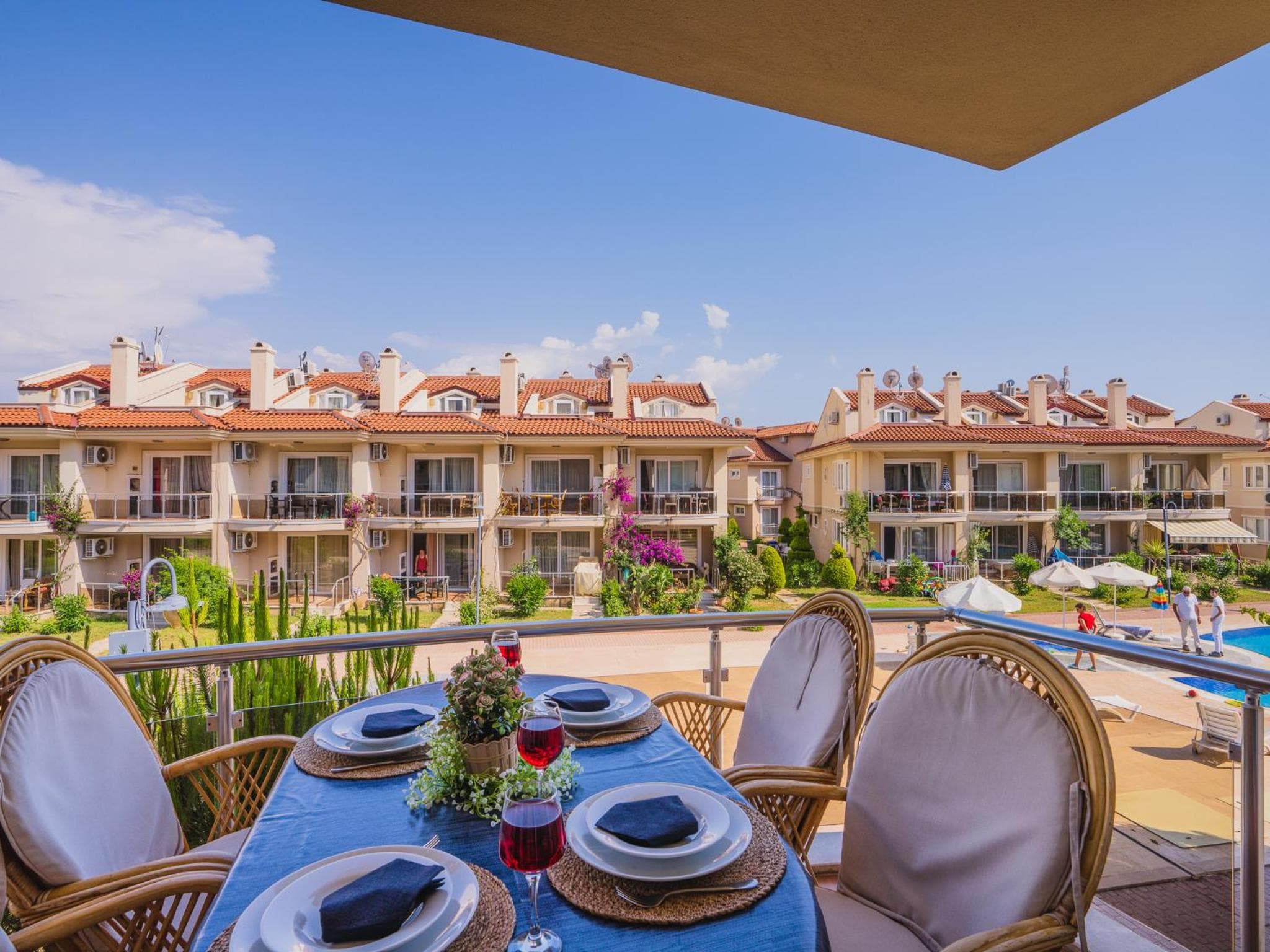 Sunset Beach Villas and Apartments - Image 3